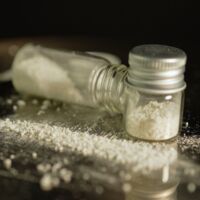 Britischer Ex-Minister bekennt sich wegen Drogenbesitzes schuldig