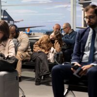 Urlaubs-Chaos: Reisende sitzen 18 Stunden in Mallorca am Flughafen fest