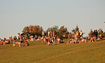 Besucherandrang am Gmundnerberg (Fotos: Hörmandinger)