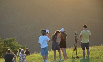 Besucherandrang am Gmundnerberg (Fotos: Hörmandinger)