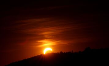 Partielle Sonnenfinsternis vom Gmundnerberg aus (Fotos: Hörmandinger)